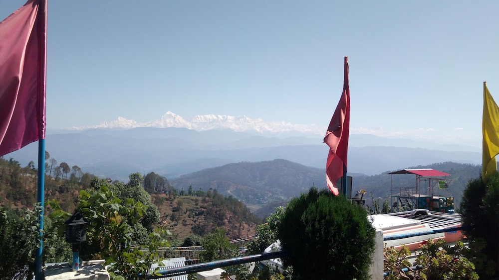 Hotel Sumit Kausani