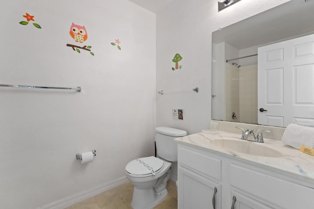 Relaxing 3BR Haven for 8 at Seven Dwarfs
