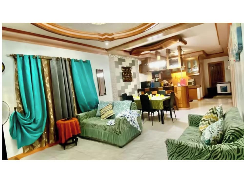 Len's Staycation 3bdr-2br-downstairs ,netflix&wifi
