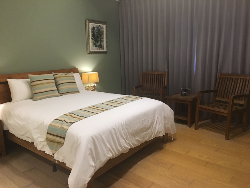 Loha Family Beachside Homestay
