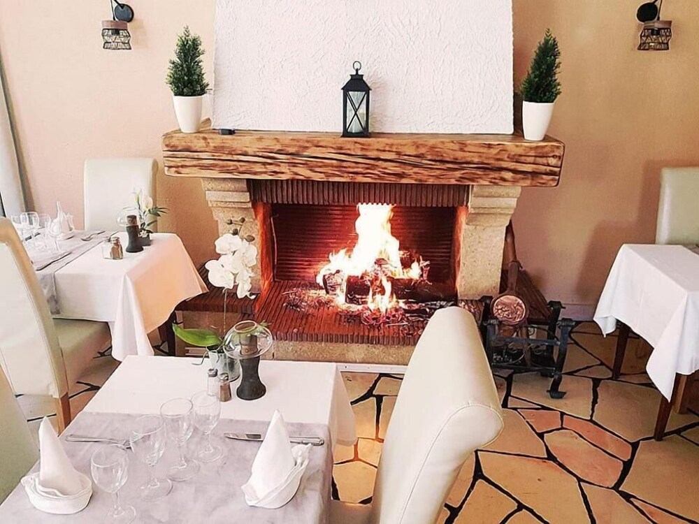 Frejus Vacations - La Petite Auberge - Property Image 3
