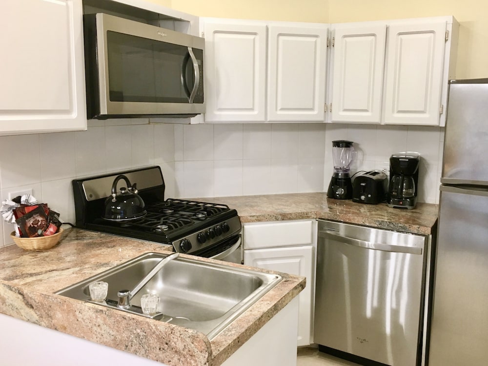 Nassau - Paradise Island Vacations - Sandyport Beach Resort - Property Image 85