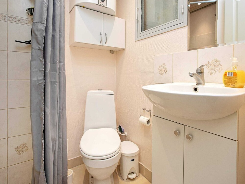 9 Person Holiday Home in Vaeggerlose view 5