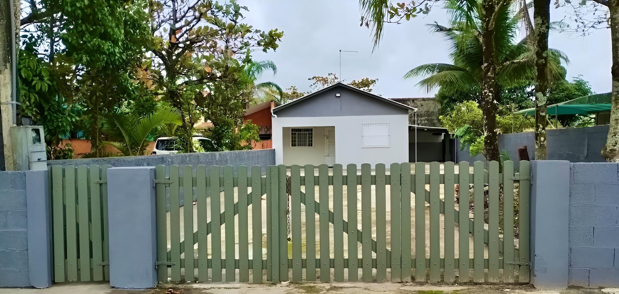 MON676 Casa ampla pimbolim e bilhar