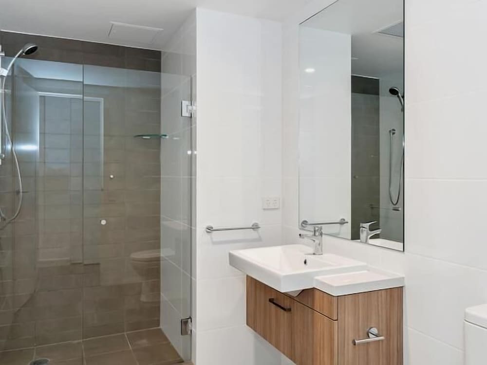 RNR Serviced Apartments Adelaide – Grote St