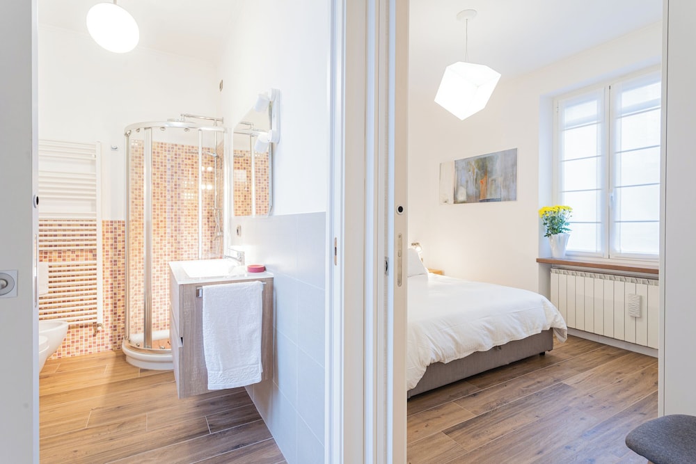 Rosart House by Rent all Como
