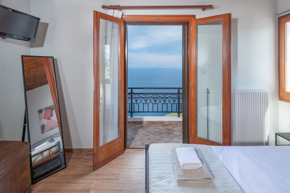 Galani Vacation House view 4