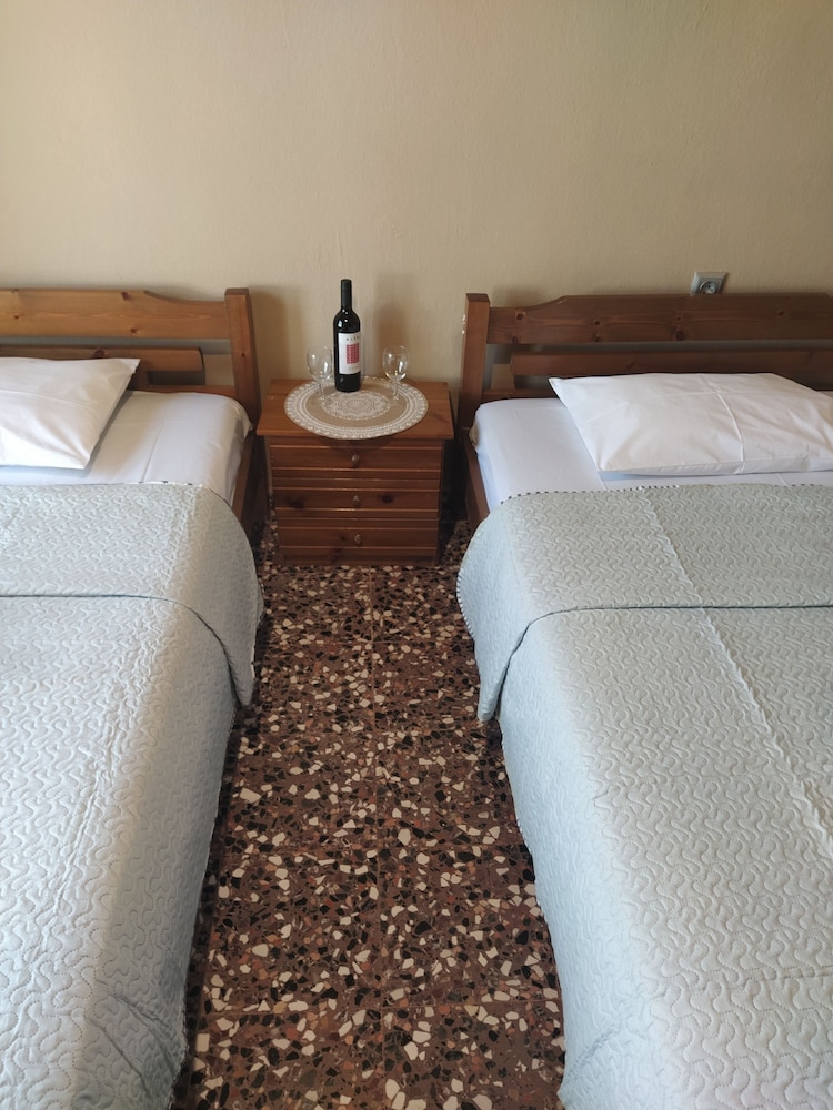 ''Mary's House'' Entire residence Olympiada Halkidiki Near to See 200m! photo 3