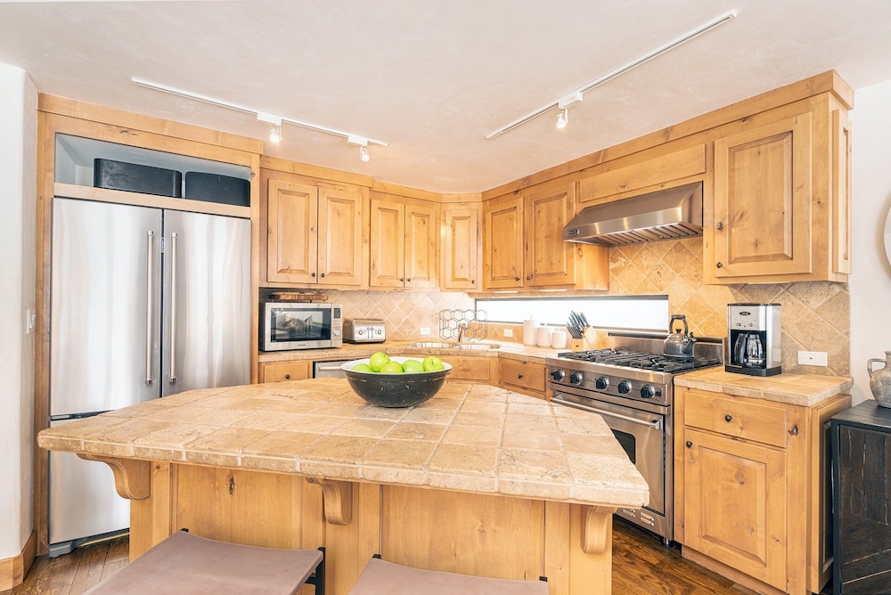 Viking Lodge Condos - Telluride Ski Resort