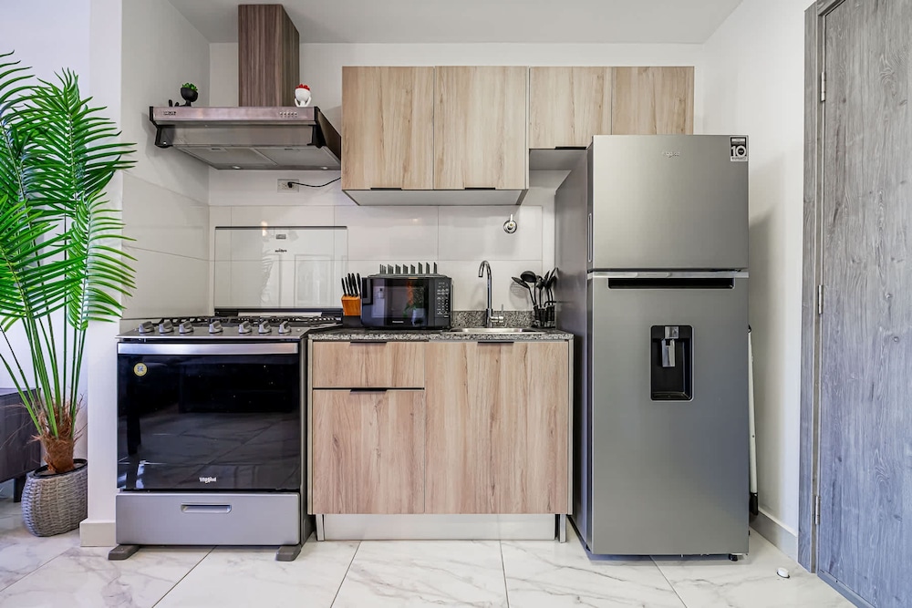 w Brilliant 1BR w Beautiful View in Calle 50