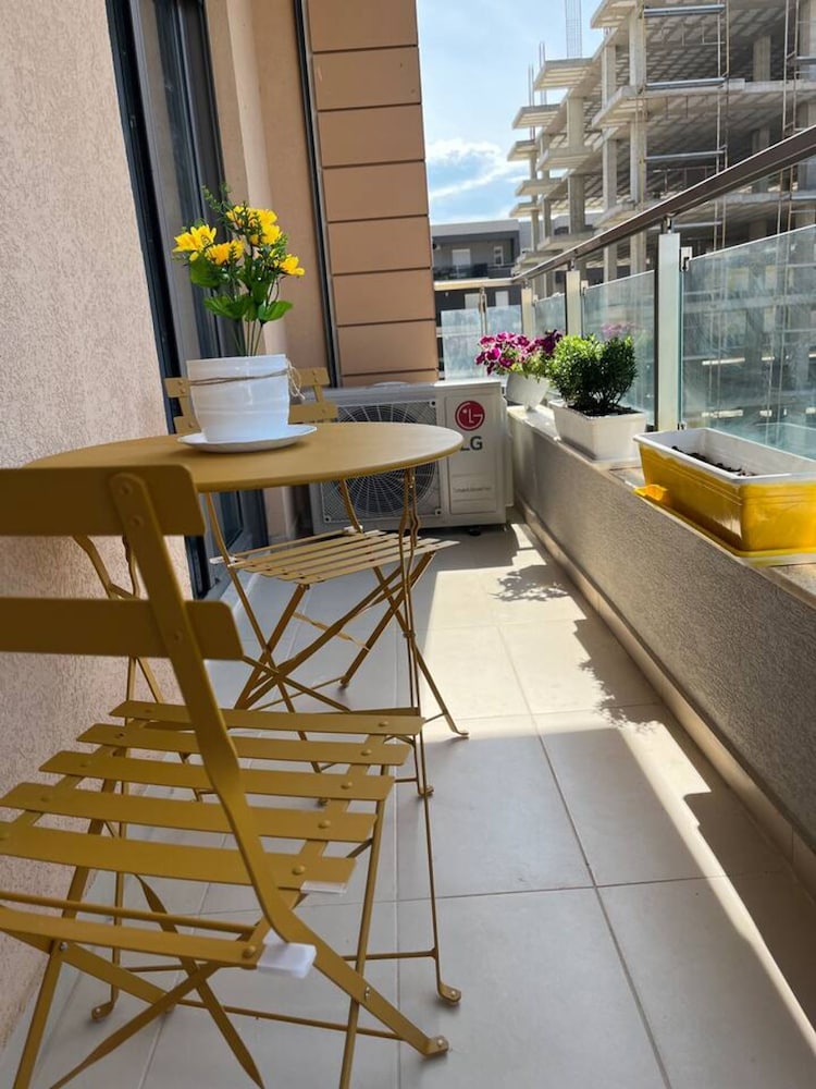 Sunny Apartment in Vlor