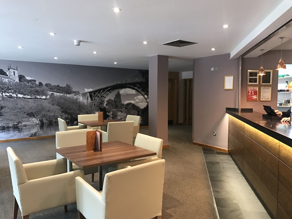 Telford Vacations - Ramada by Wyndham Telford Ironbridge - Property Image 9