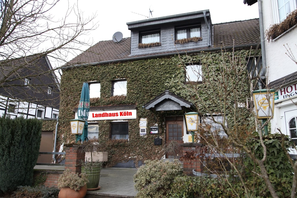Landhaus Hotel