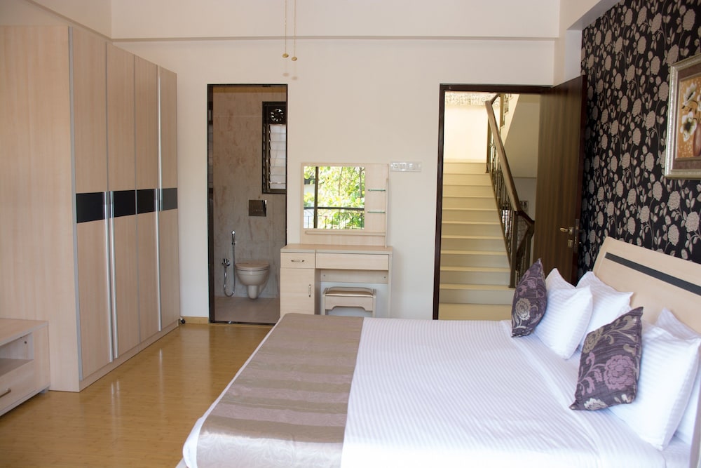 Lalco Villas