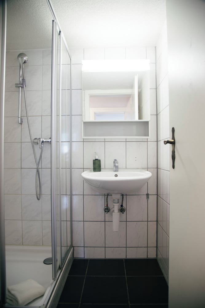 Nimbuzzz Apartments