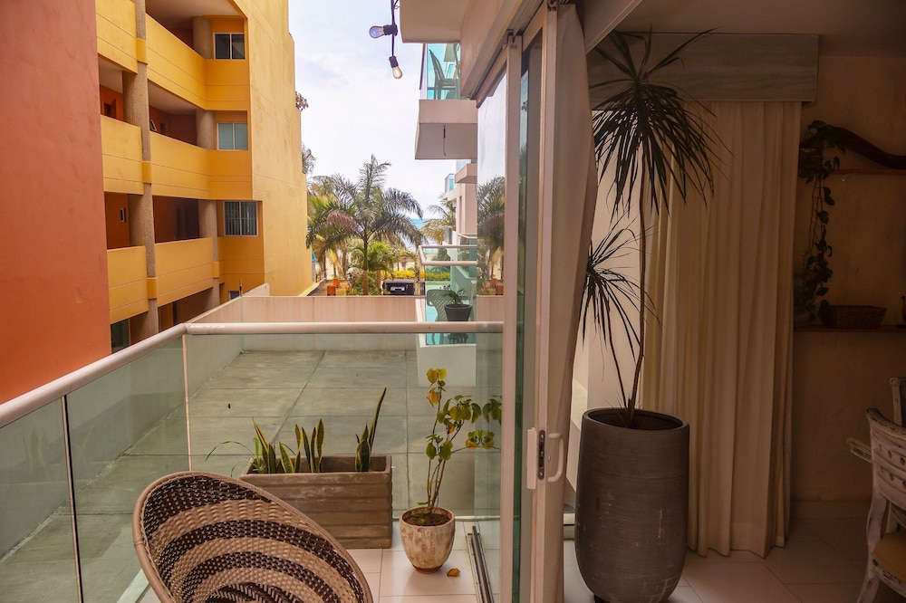Condominio frente al mar Morros 922