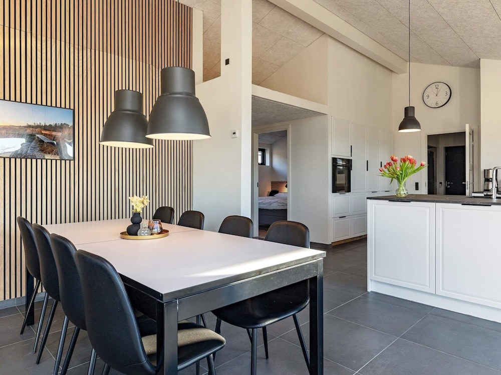 8 Person Holiday Home in Jerup-by Traum