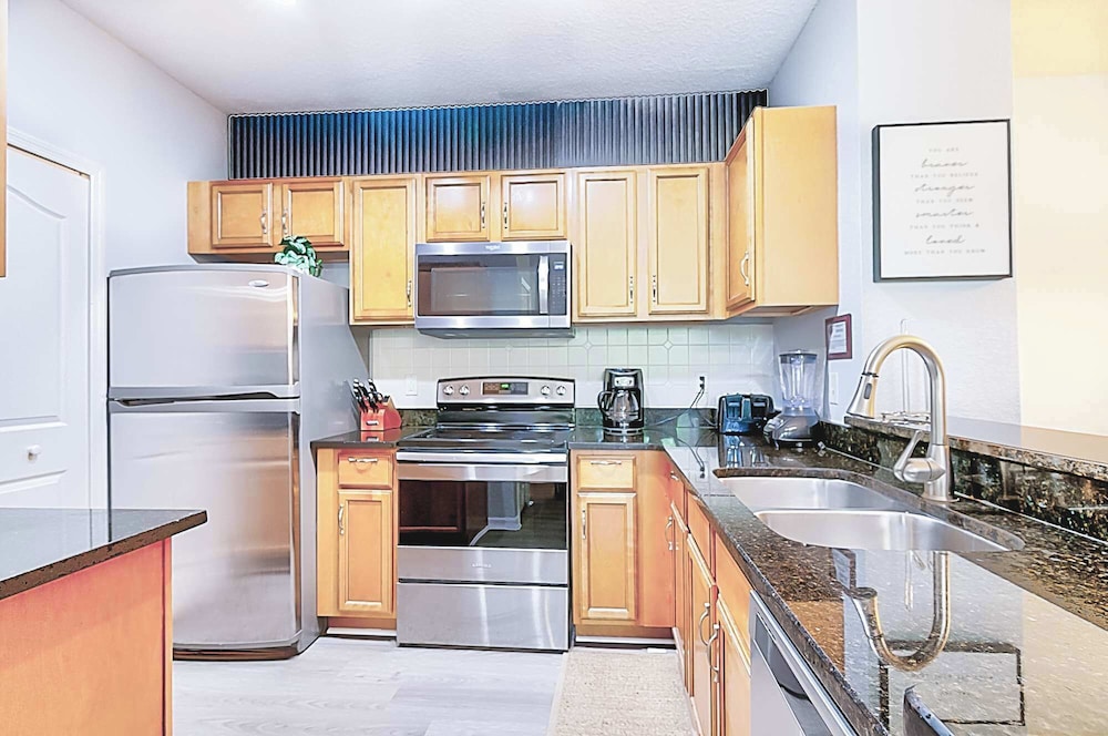 8908 Family Fun in Kissimmee Spacious 4-bedroom Apartment Near Theme Parks