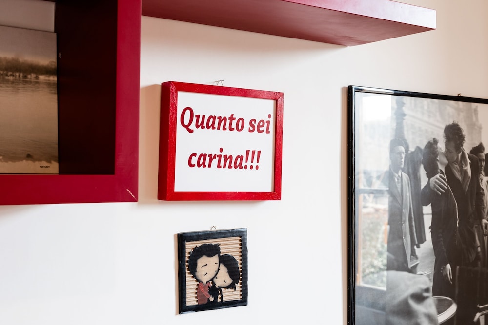 Casa Fiamma in Rome With 1 Bedrooms and 1 Bathrooms