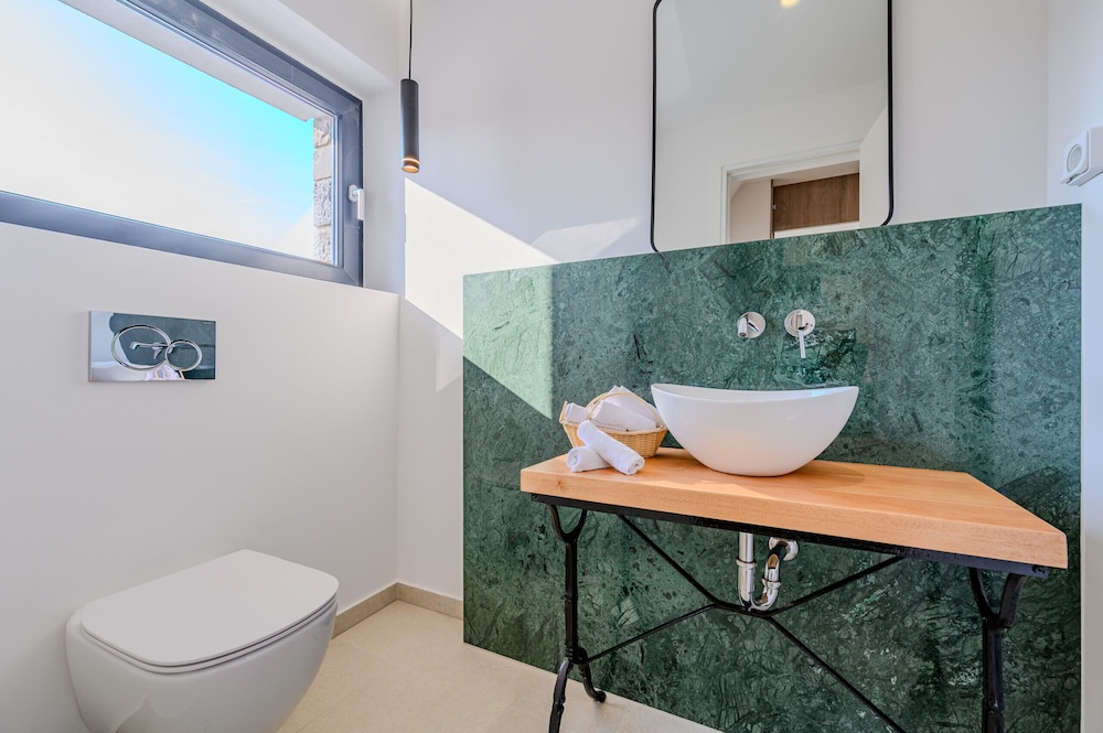 Theasea Luxury Residence