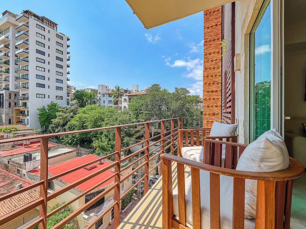 V399 by Naya Homes