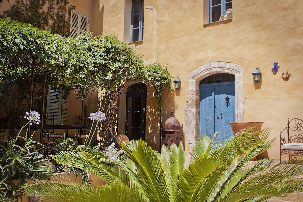 Maison Saint-Louis