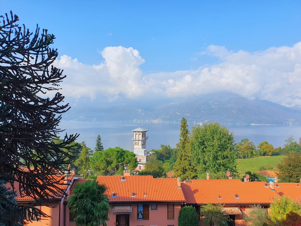 Apartment in Luino With Lake Maggiore Views
