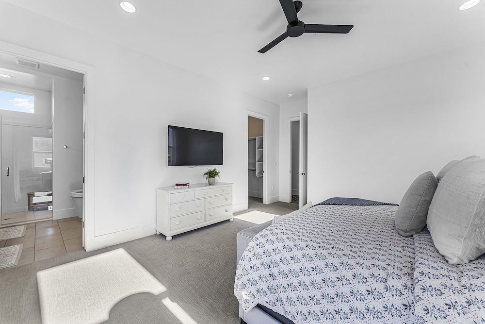 Villa #22 At Bloomington Country Club - Fairway To Heaven 3 Bedroom Condo