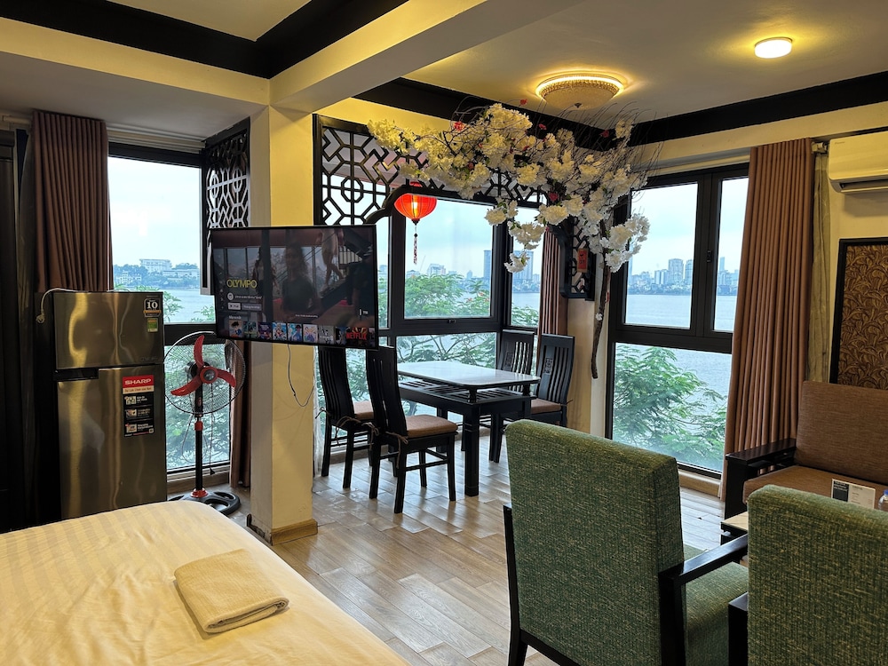 Ala Home Vu Mien Lake View
