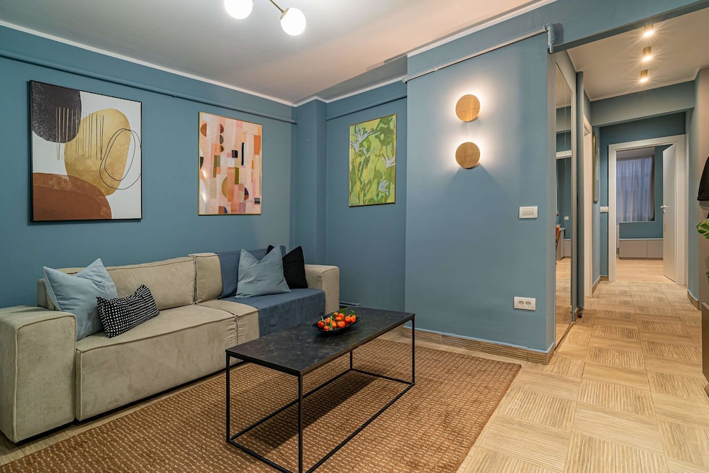 Celestial Azure Tranquil 1BR Piata Universitatii