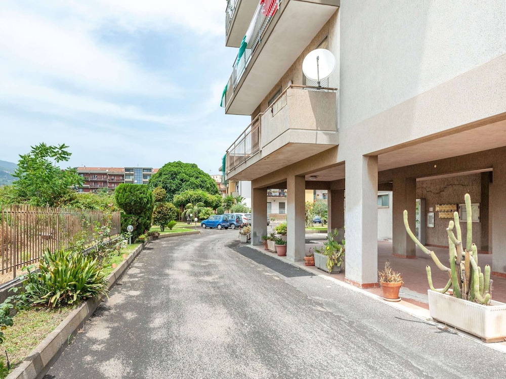 Etna & Sea View Apartment view 4