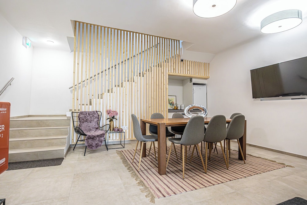 Cozy Room Close To Danube River