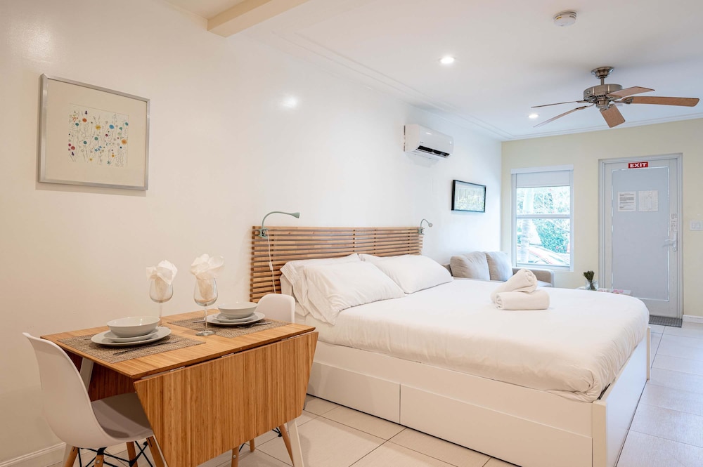 Casa Del Mar Beach Studio 3