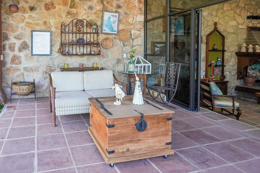 Casa Cayetana Colonial - Frente al lago