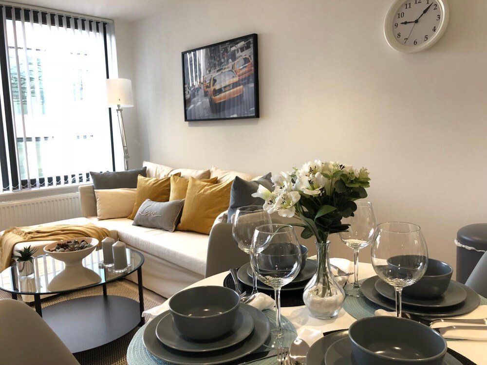 Stunning one bedroom apartment by Creatick