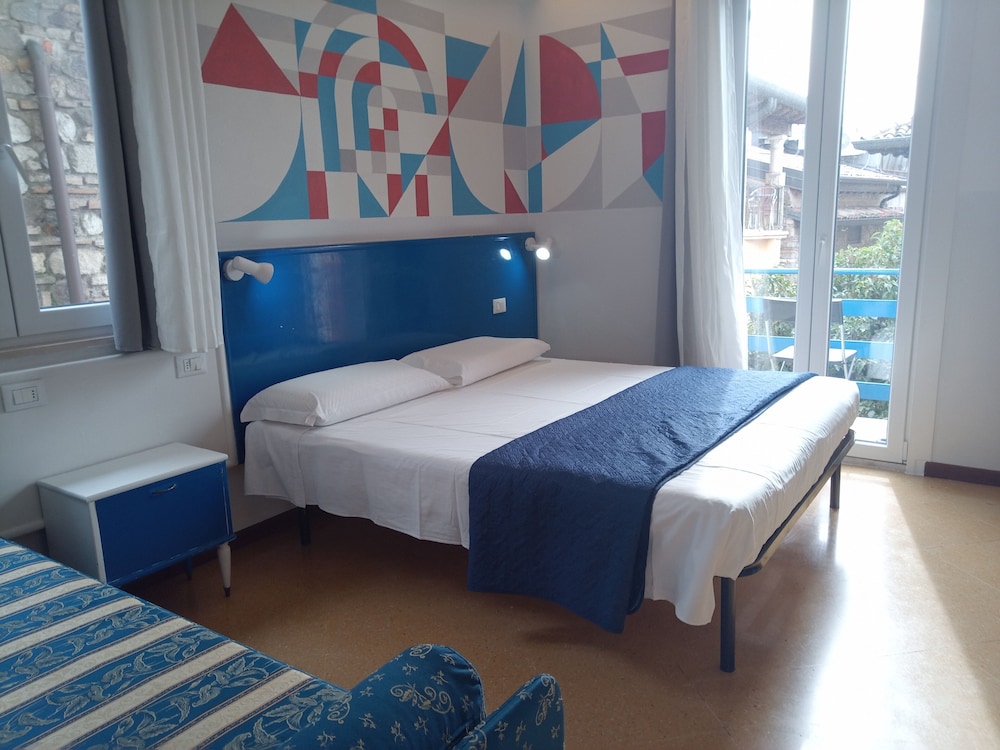 Meublè Adriana Vegan B&B