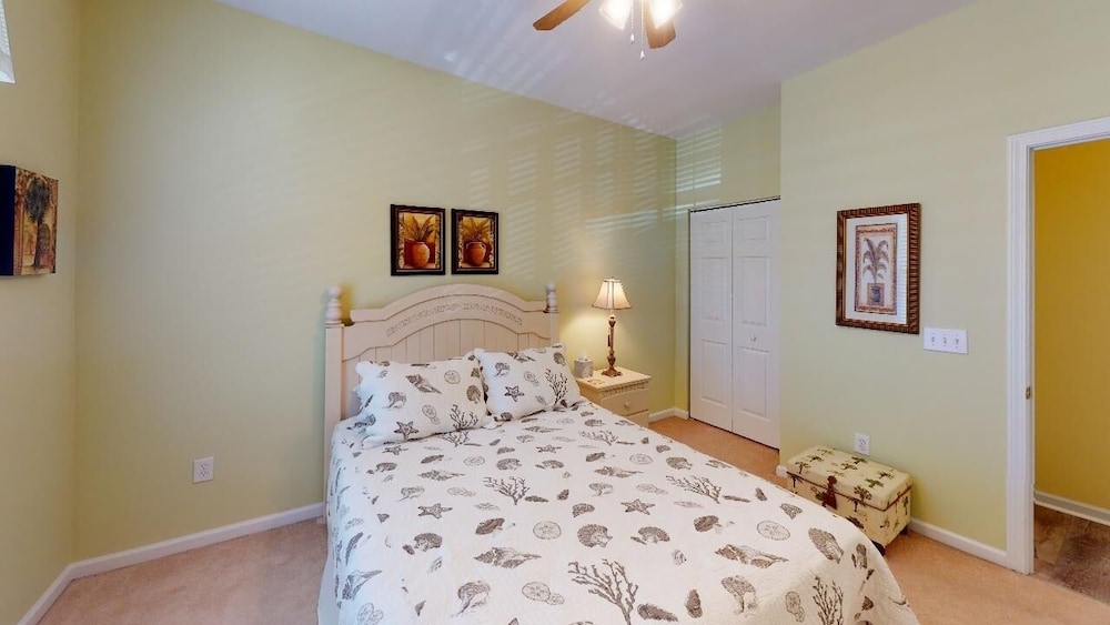 Beautiful 3 Bedroom Golf Course Condo - Sandpiper 71D 3 Condo by Redawning view 2