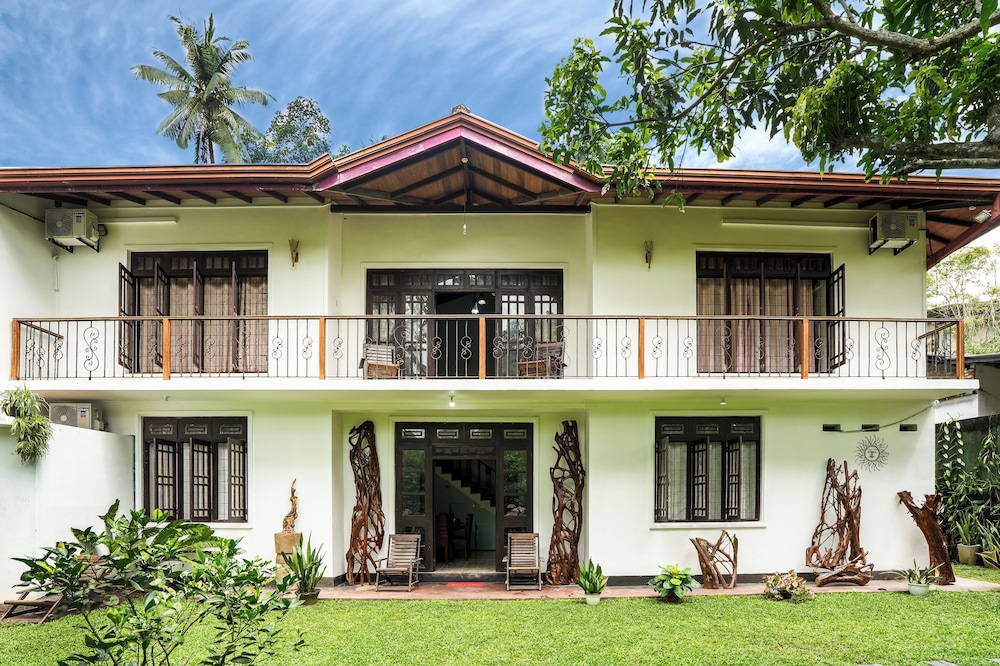 V&C Hideout Villa - Kandy
