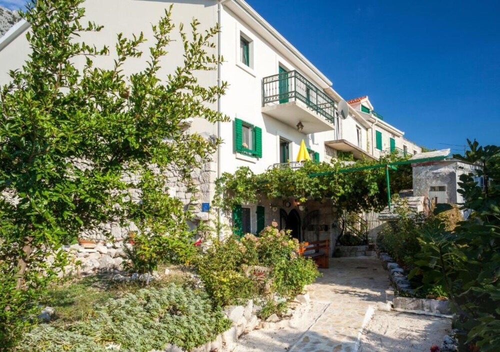 Mirta - Rustic Villa - H