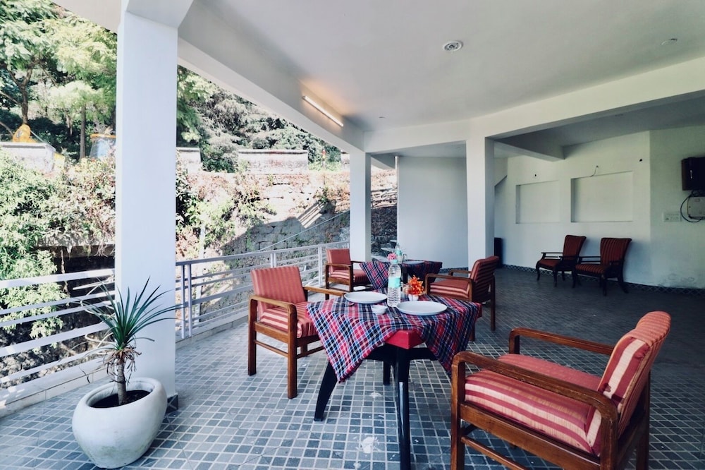 Vista Hills by Bala's
