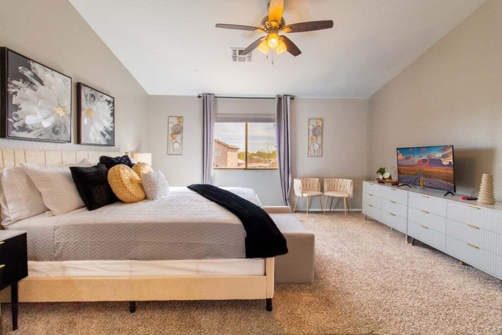Casa Aria 4br Home & Heated Pool 4 Bedroom Home
