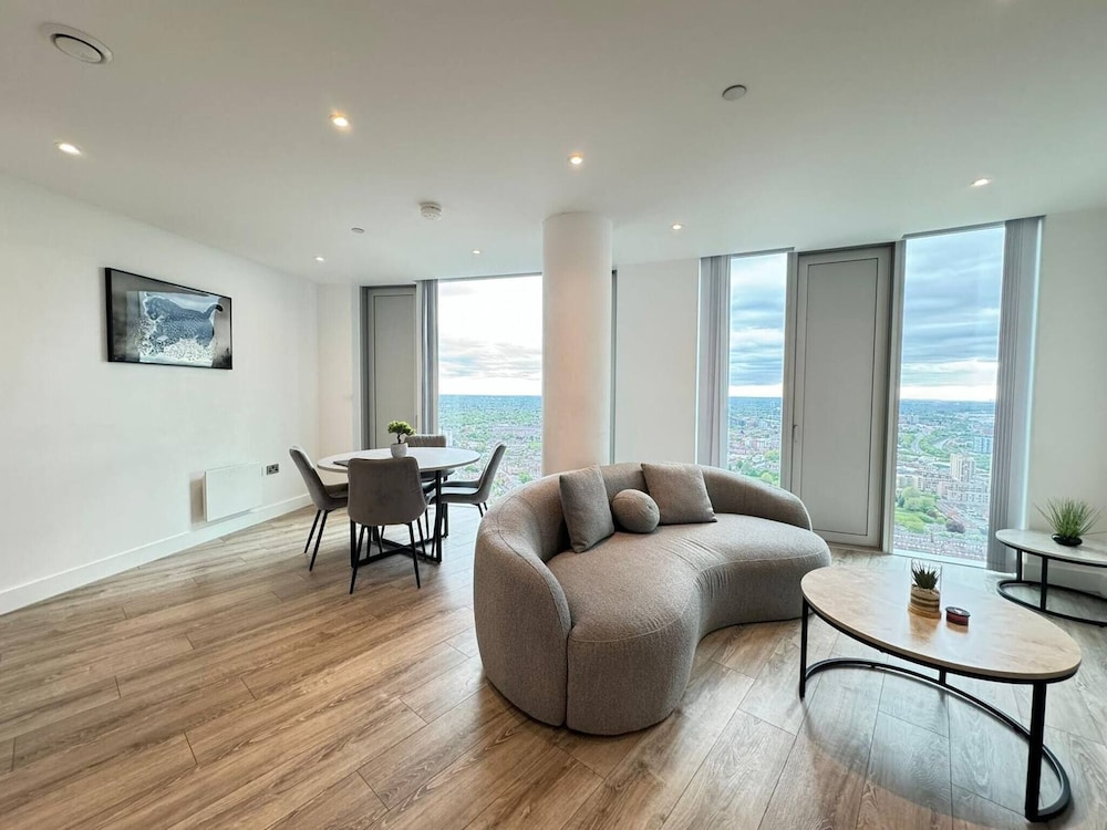 Luxurious Deansgate 3bedroom Apartment Sleeps 10