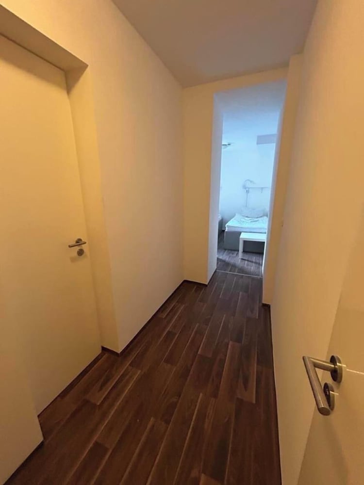 2-Rent Group Hostel Apartments SEN14