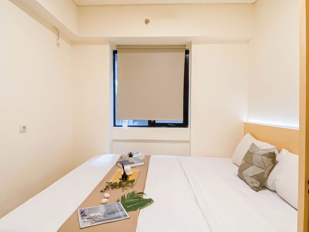 Modern Contemporary 2Br Apartment At Meikarta