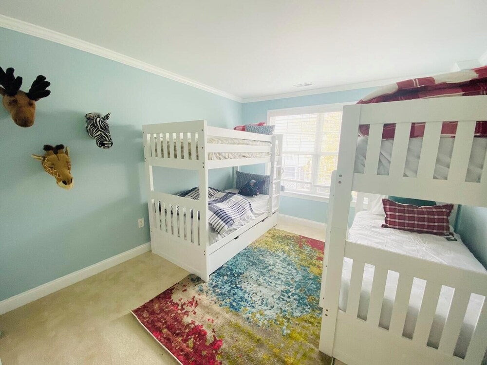 Simonton Court 20253