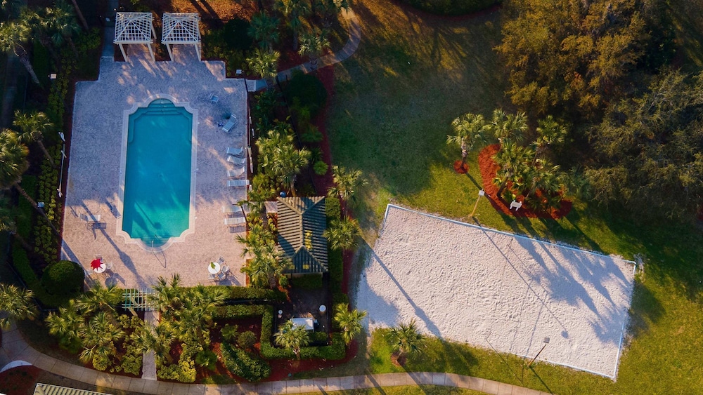 Dreamy Apartment Just 15 Minutes From Disney