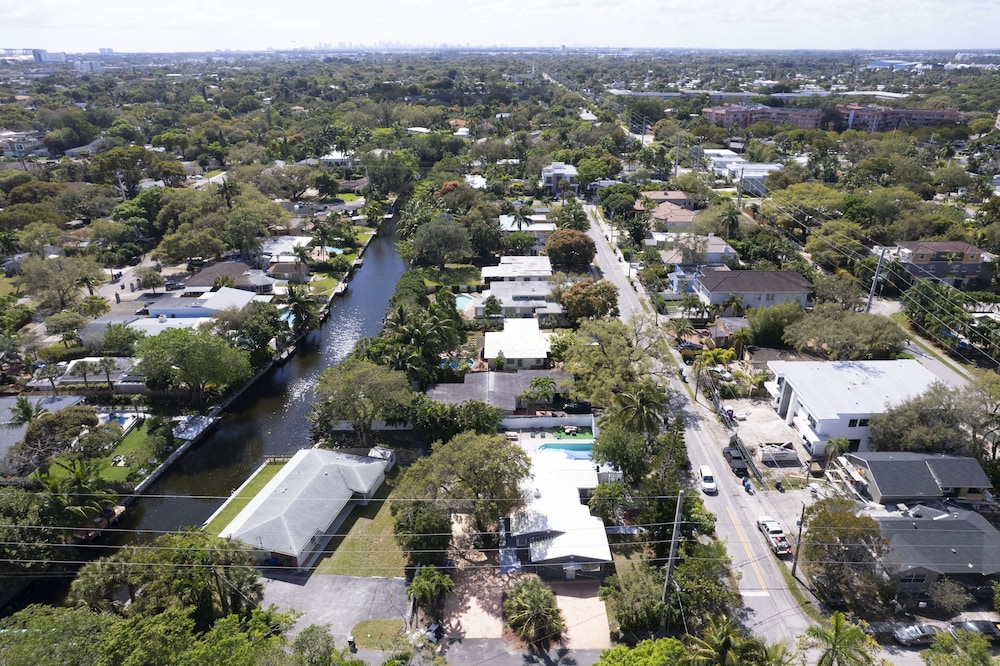 Tarpon River Getaway - New - Image 4