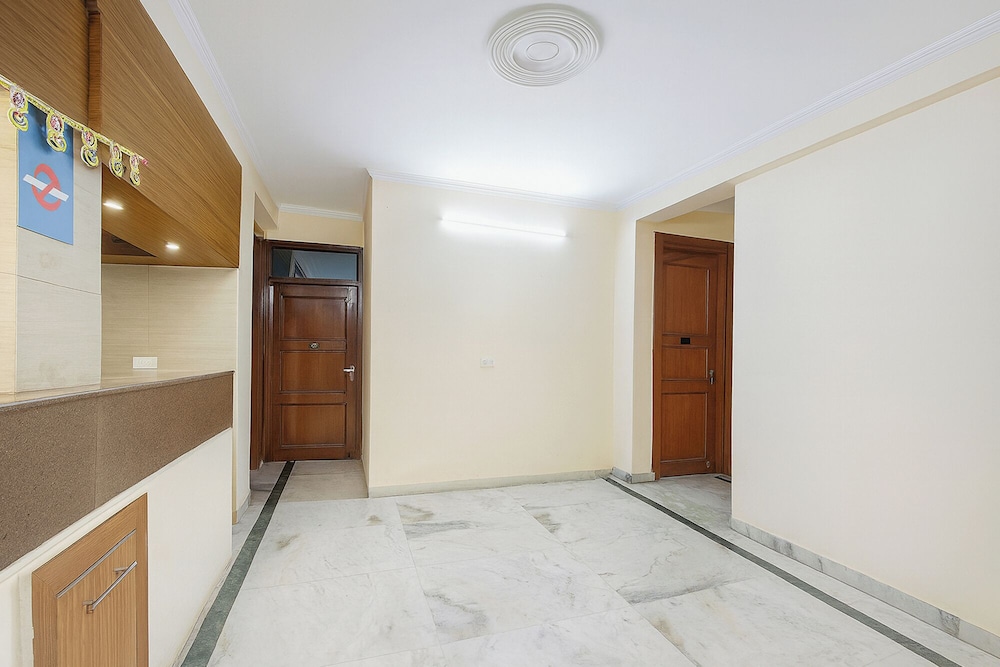 Fabhotel Uk House Residency