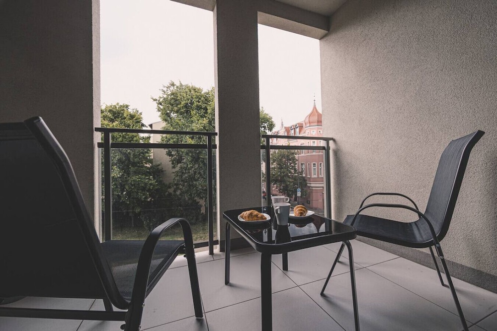 Blanco in Bydgoszcz With 1 Bedrooms and 1 Bathrooms