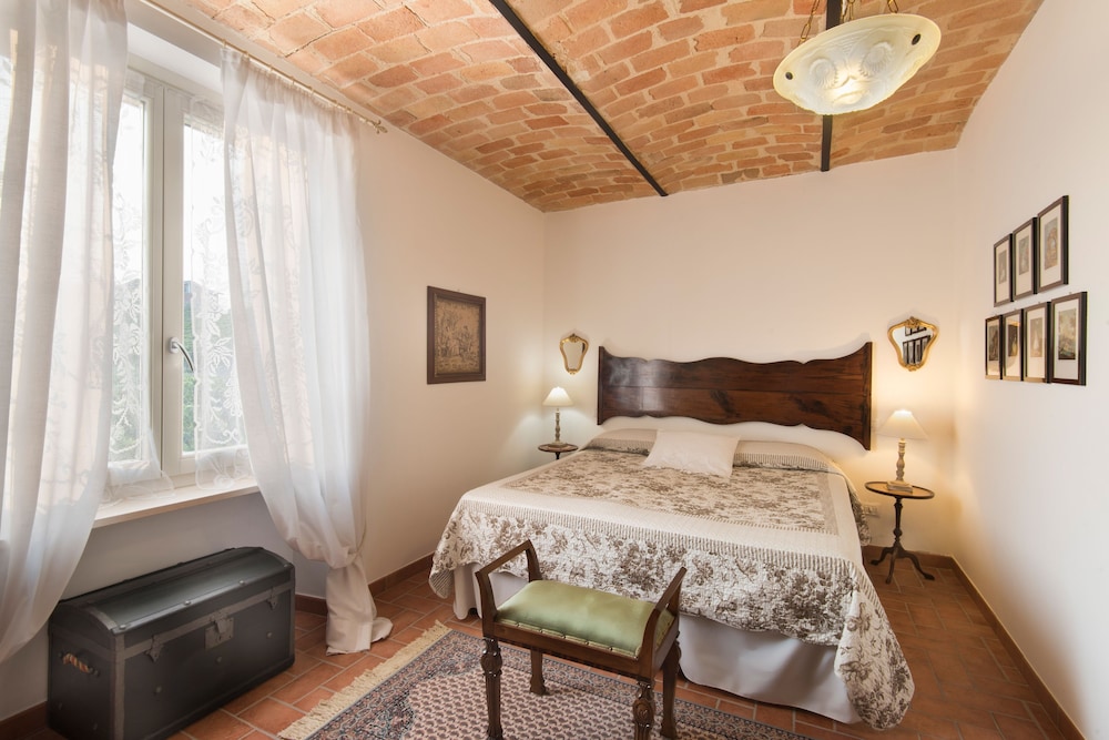 Agriturismo Albarossa